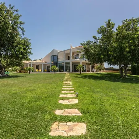 Semesterbostad Family